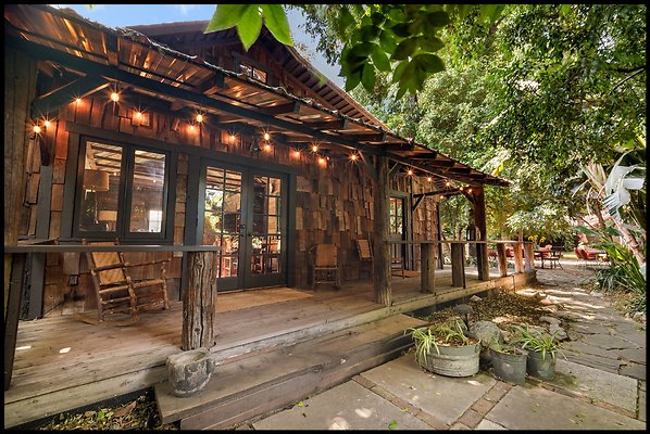 UNI C364-LOS ANGELES 02