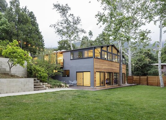 UNI A513-CALABASAS 29