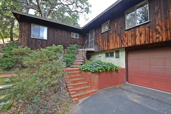 UNI A841-SANTA CLARITA 04