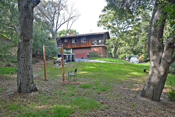 UNI A841-SANTA CLARITA 03