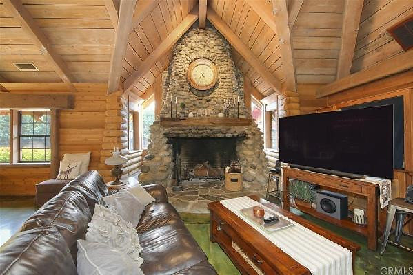 CAST Sunland 12262 04