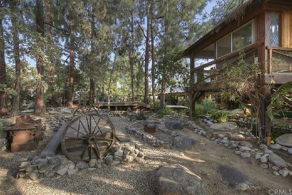 CAST Sunland 12262 12