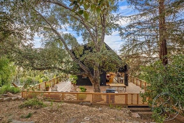 IMAGE LOC - modern-farmhouse-7 - Topanga 18