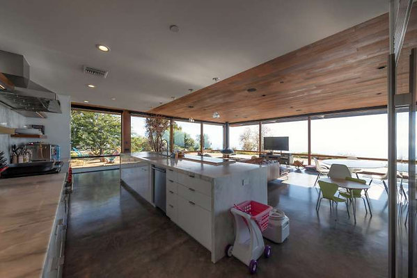 CAST Malibu 11302 19