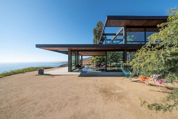 CAST Malibu 11302 03