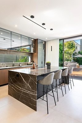 PL10642 - Los Angeles 06