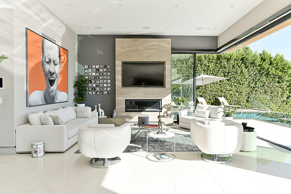 CAST Los Angeles 12962 06