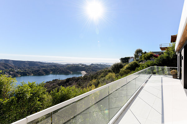 CAST Los Angeles 12962 18