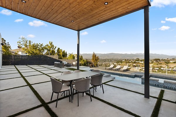 PL9668 - Sherman Oaks 13