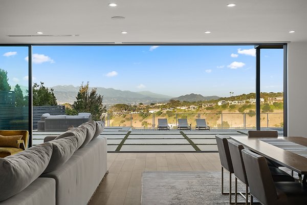 PL9668 - Sherman Oaks 18