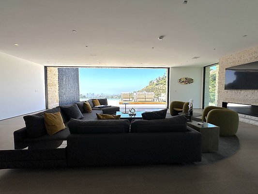 WESTSIDE LOC - CW386 - Los Angeles 83