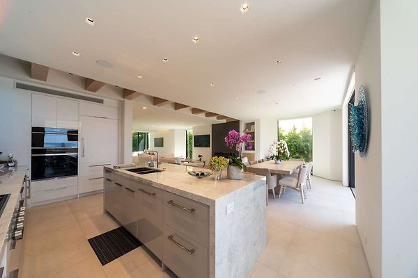 CAST Malibu 14195 20