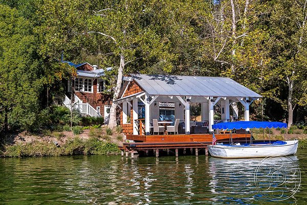 IMAGE LOC - lake-house-2 - Agoura 03