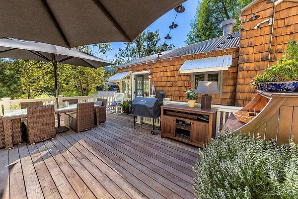 IMAGE LOC - lake-house-2 - Agoura 33