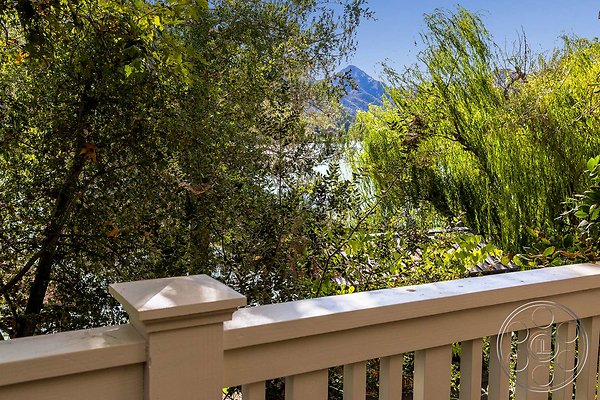 IMAGE LOC - lake-house-2 - Agoura 40