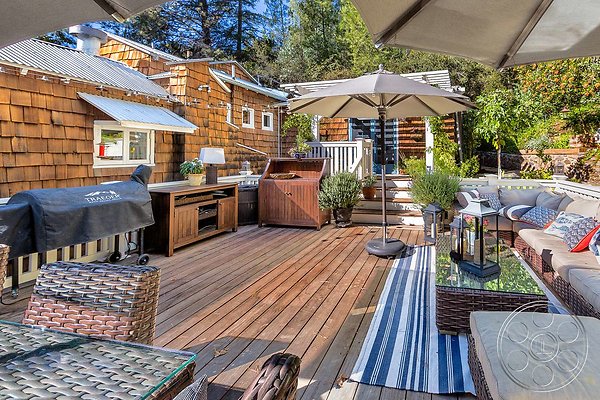 IMAGE LOC - lake-house-2 - Agoura 32