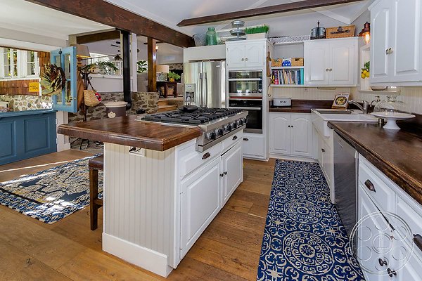 IMAGE LOC - lake-house-2 - Agoura 17