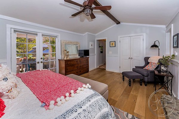 IMAGE LOC - lake-house-2 - Agoura 23