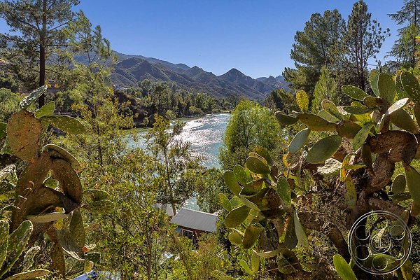 IMAGE LOC - lake-house-2 - Agoura 43