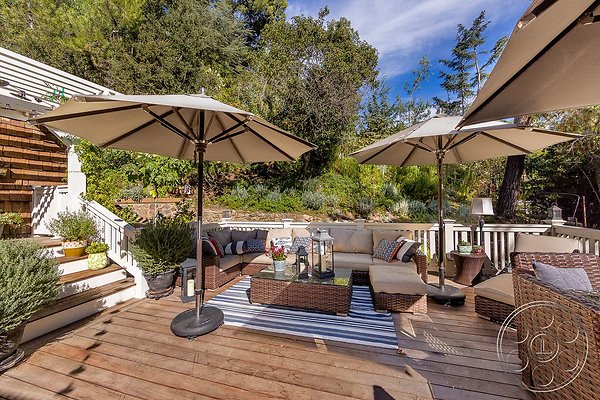 IMAGE LOC - lake-house-2 - Agoura 34