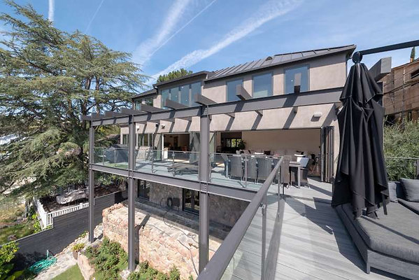 CAST Thousand Oaks 11986 29