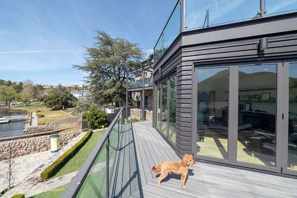 CAST Thousand Oaks 11986 40