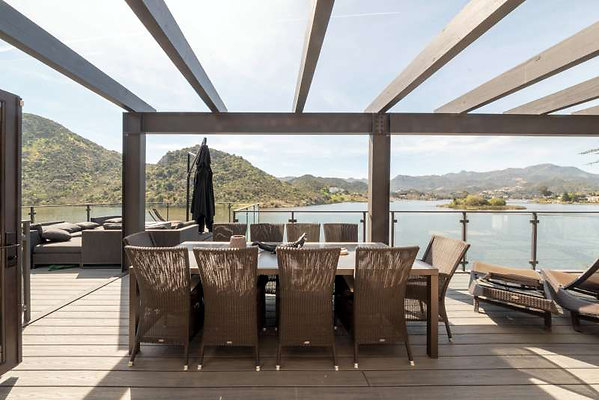 CAST Thousand Oaks 11986 31