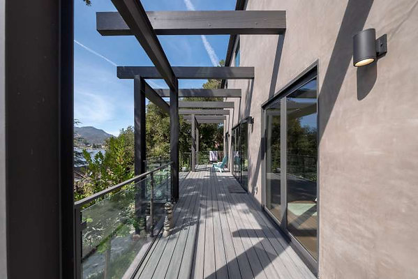 CAST Thousand Oaks 11986 47