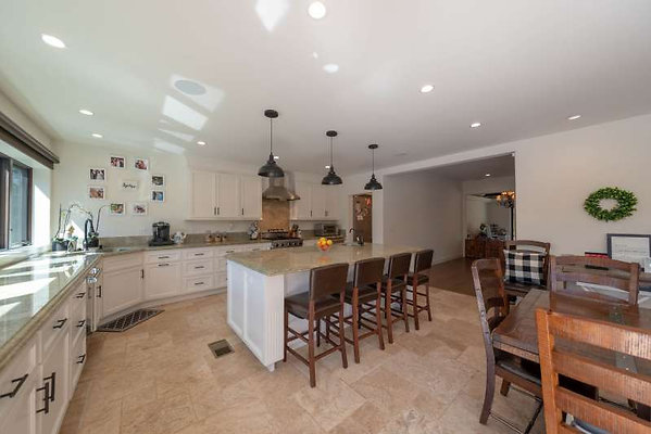 CAST Thousand Oaks 11986 12