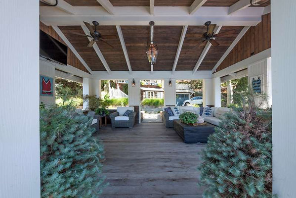 CAST Agoura 11220 21