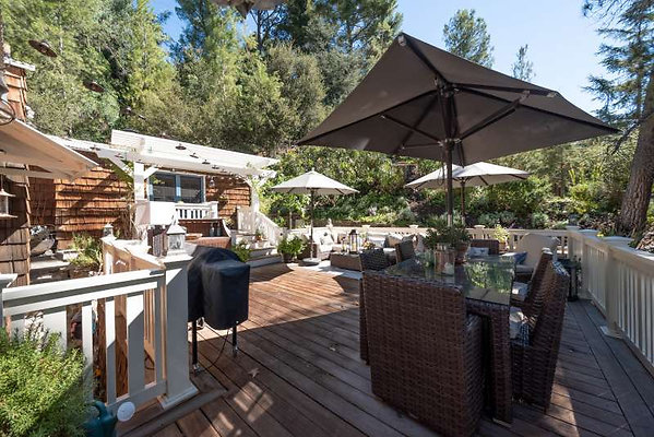 CAST Agoura 11220 22