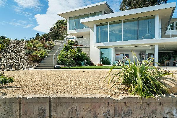 CAST Malibu 12319 06