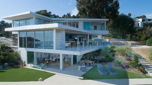 CAST Malibu 12319 03