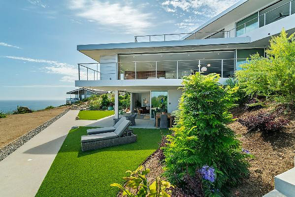 CAST Malibu 12319 29