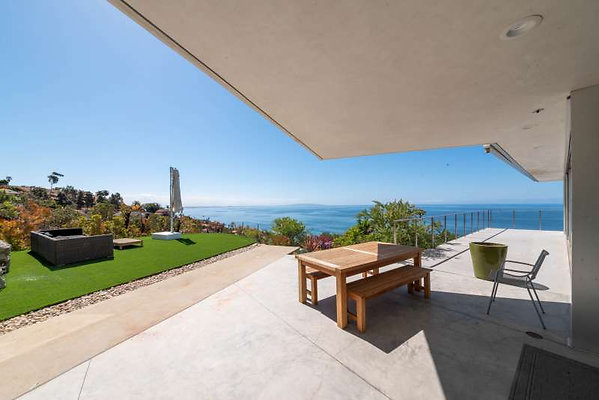 CAST Malibu 12319 34