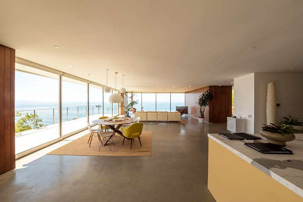 CAST Malibu 12319 17