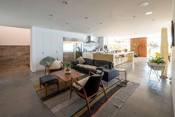 CAST Malibu 12319 23