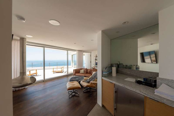 CAST Malibu 12319 25