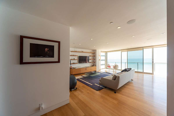 CAST Malibu 11571 24