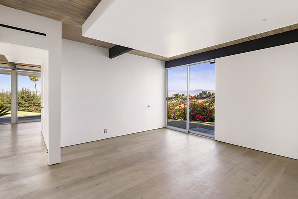 PLAN-IT  H5842 - Sherman Oaks 16