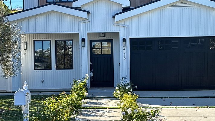 4539 Longridge Ave - Studio City 02