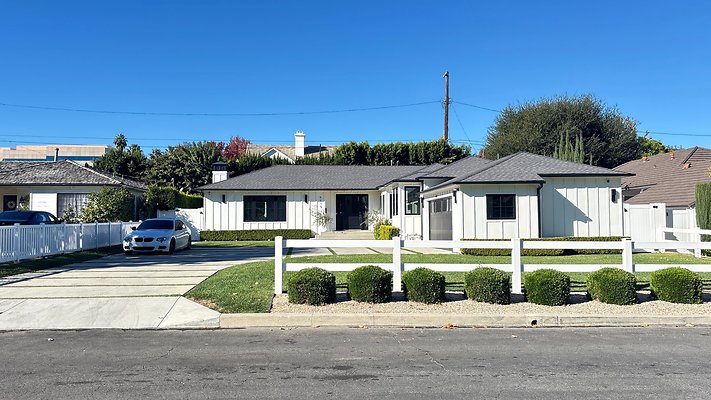 4919 Noeline Ave - Encino