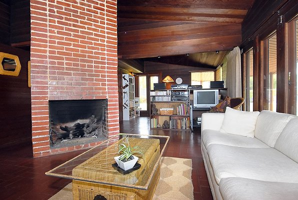 SUNSET LOC 131 - Reseda 13 SUNSET LOC 131 - Reseda 13