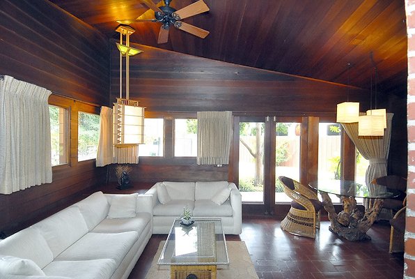 SUNSET LOC 131 - Reseda 10 SUNSET LOC 131 - Reseda 10