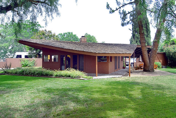 SUNSET LOC 131 - Reseda