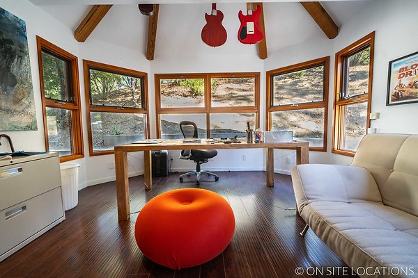 OSL 00773 - Topanga 27 OSL 00773 - Topanga 27