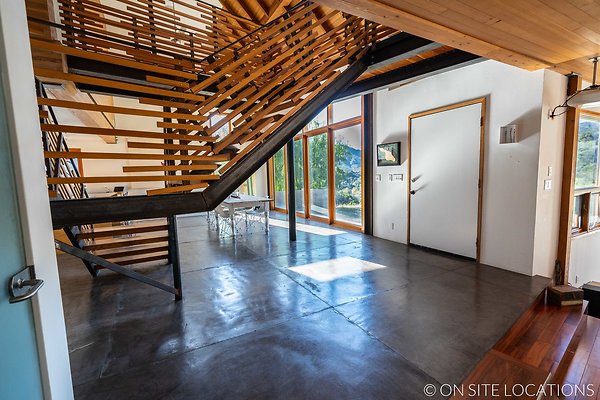 OSL 00773 - Topanga 13 OSL 00773 - Topanga 13