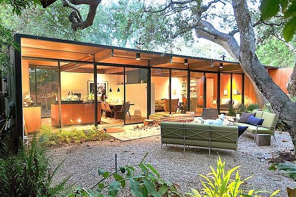 SUNSET LOC 017 - Santa Monica