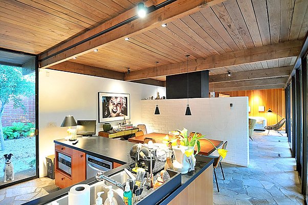 SUNSET LOC 017 - Santa Monica 12 SUNSET LOC 017 - Santa Monica 12