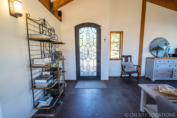 OSL 00480 - Calabasas 08 OSL 00480 - Calabasas 08